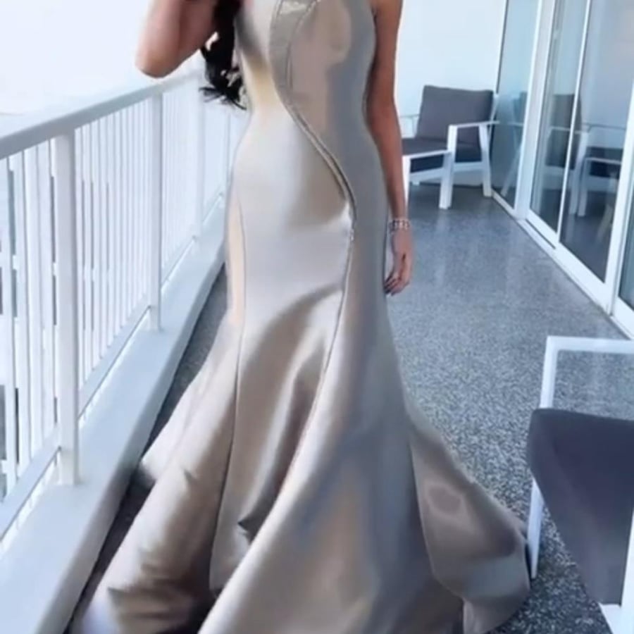 Long evening dress, embroidered, with a long flared skirt, fun dress