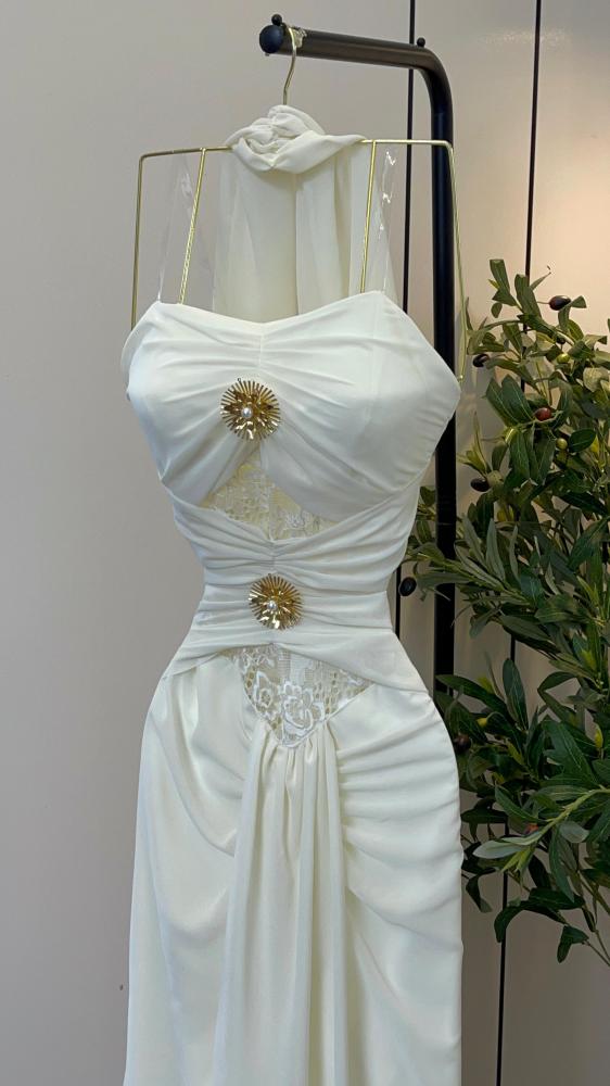Al-Maha dress, Barbie dress, white color, shawl