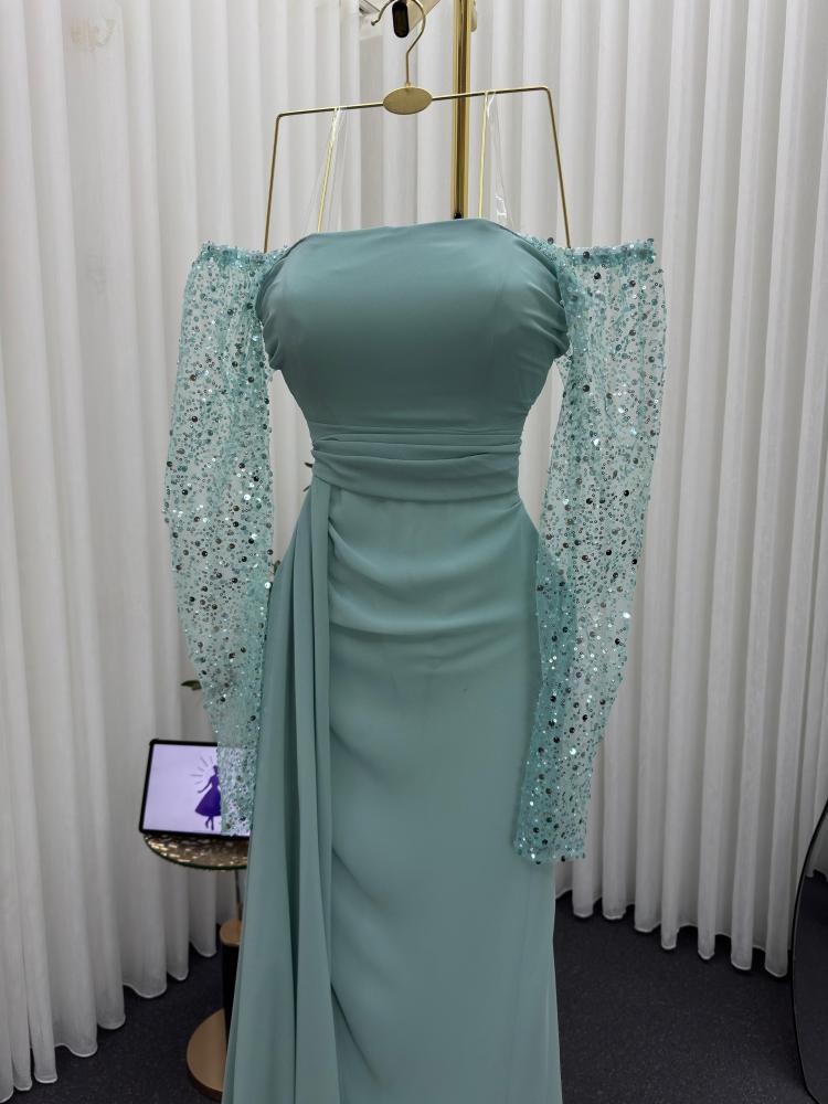 Amal dress