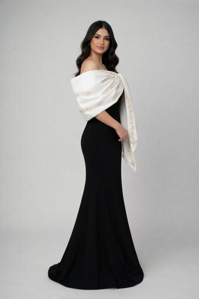 Black lightning-colored dress with white chest, crepe fabric, embroidery, flared