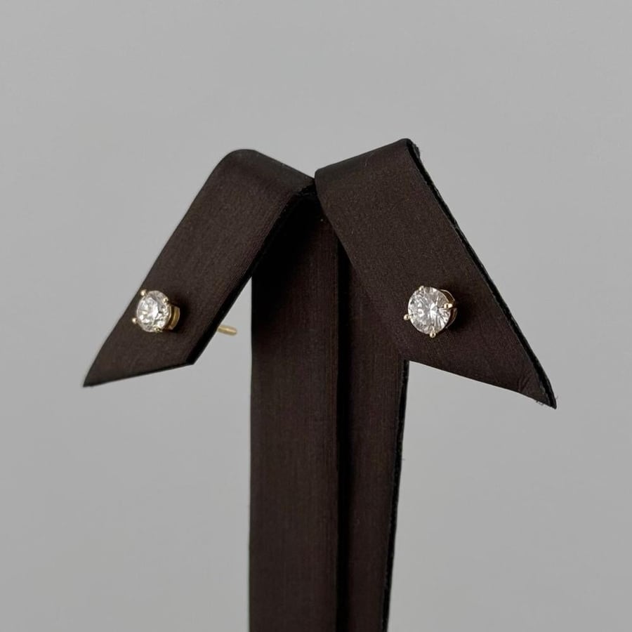 Solitaire ring AV
