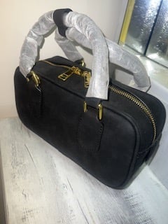 شنطة miu miu