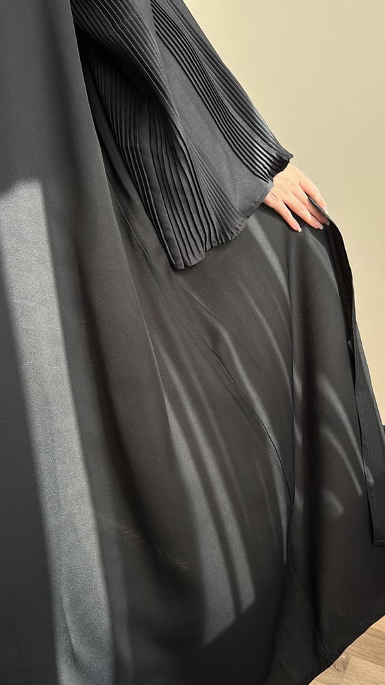 Haifa abaya