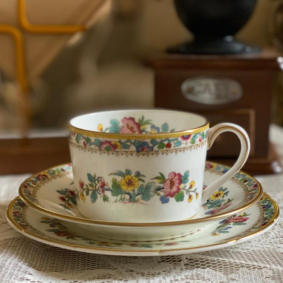 Coalport Ming Rose