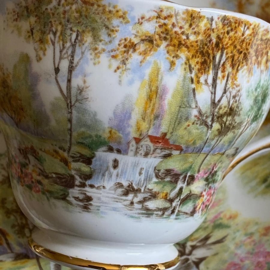 Royal Standard "The Old Mill Stream" cup