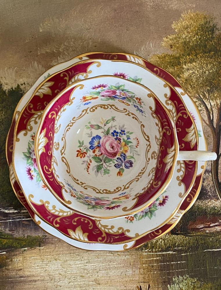 Royal Albert Canterbury trio