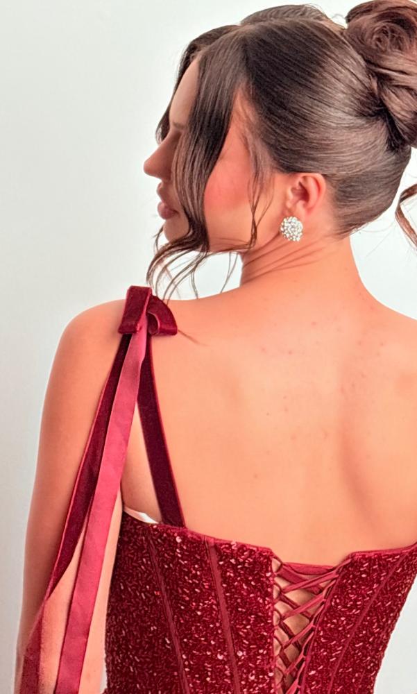 RN01 Maroon luxurious dress embroidered with crystal and beads with royal corset | RN01