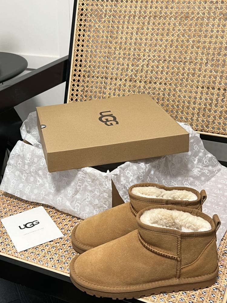 UGG Mini Snow – Slim Fit