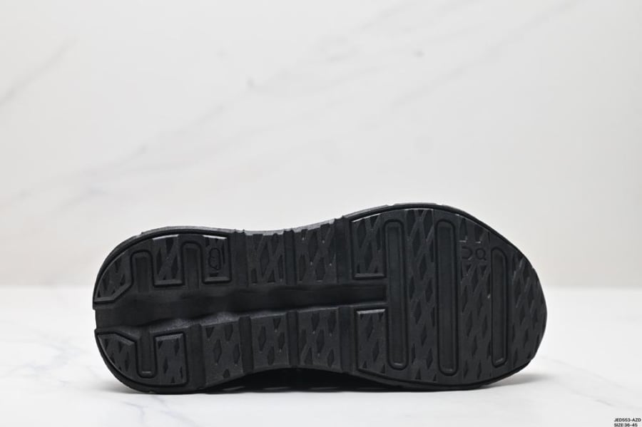 Loewe Urban Glide – حذاء كاجوال للجنسين
