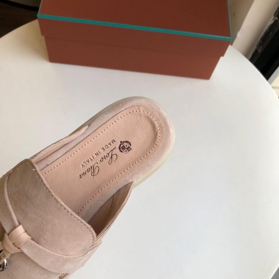Sumer Walk أو Charms Mules