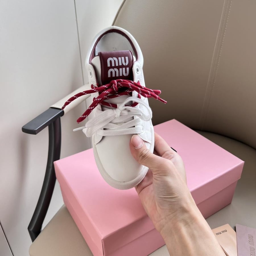 حذاء رياضي Miu Miu – أبيض