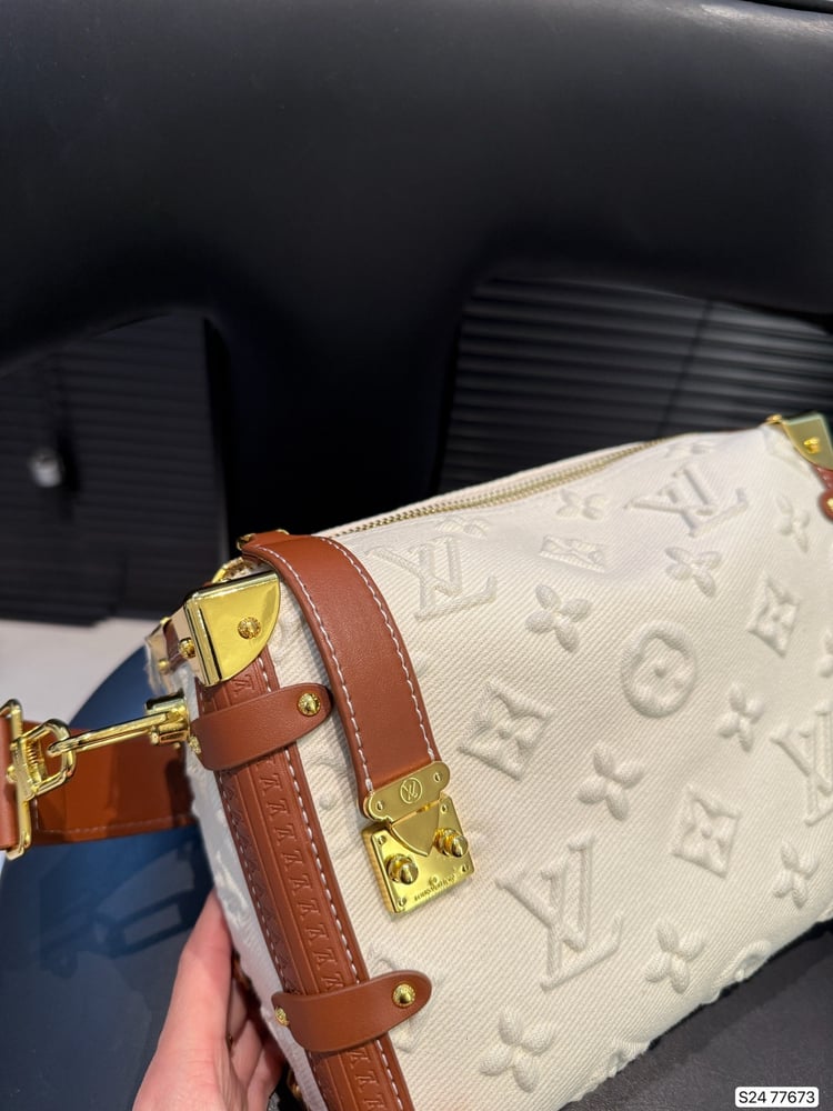 LV Cowboy Small Box Bag