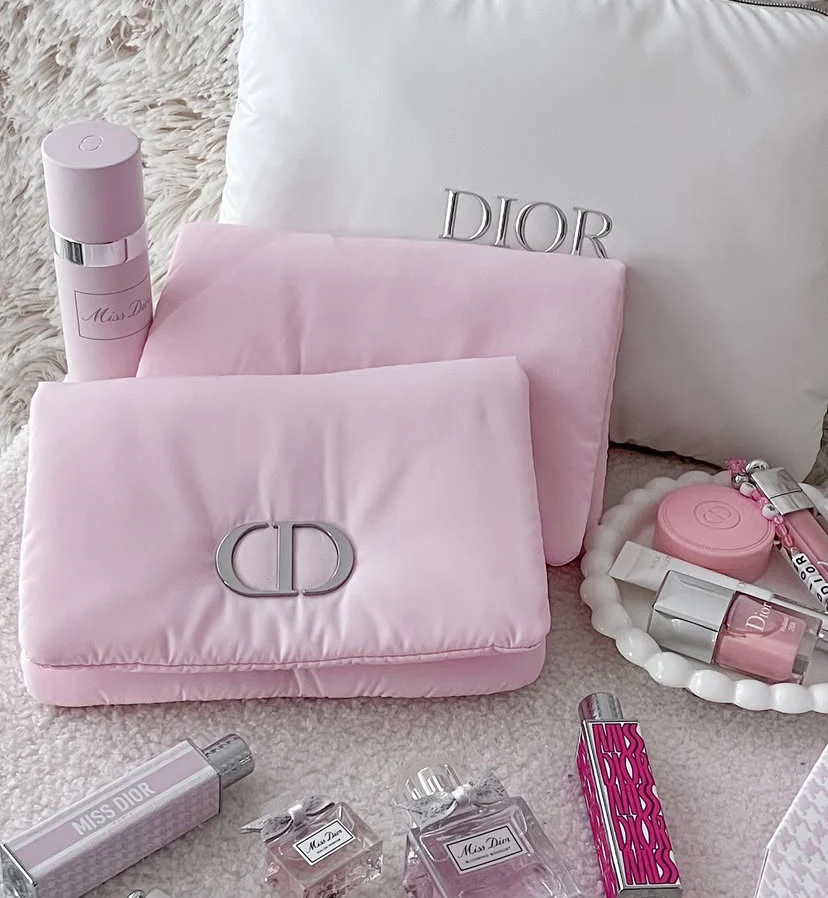 شنطه ميكب Dior pink