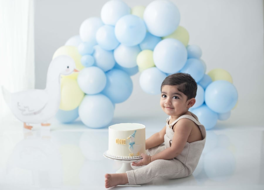 جلسة عيد الميلاد –  ( Birthday Session (Signature