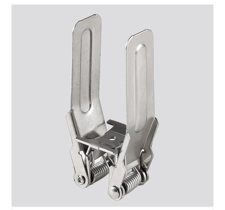 Magnet zipper burial