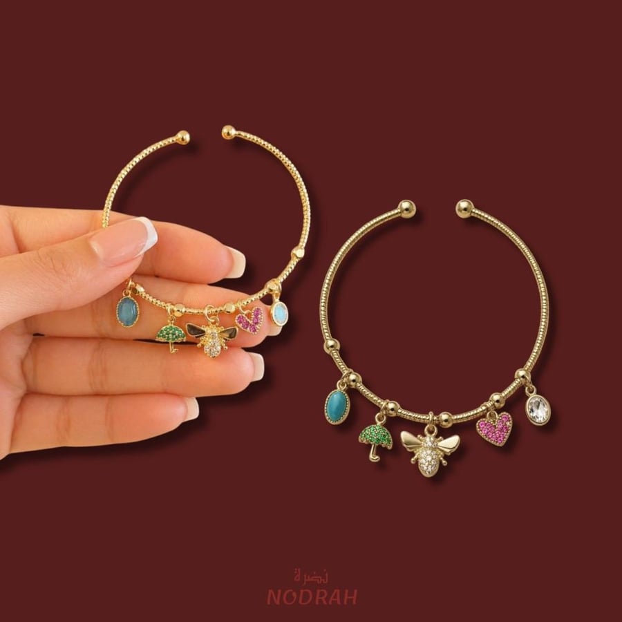 Bee bracelet