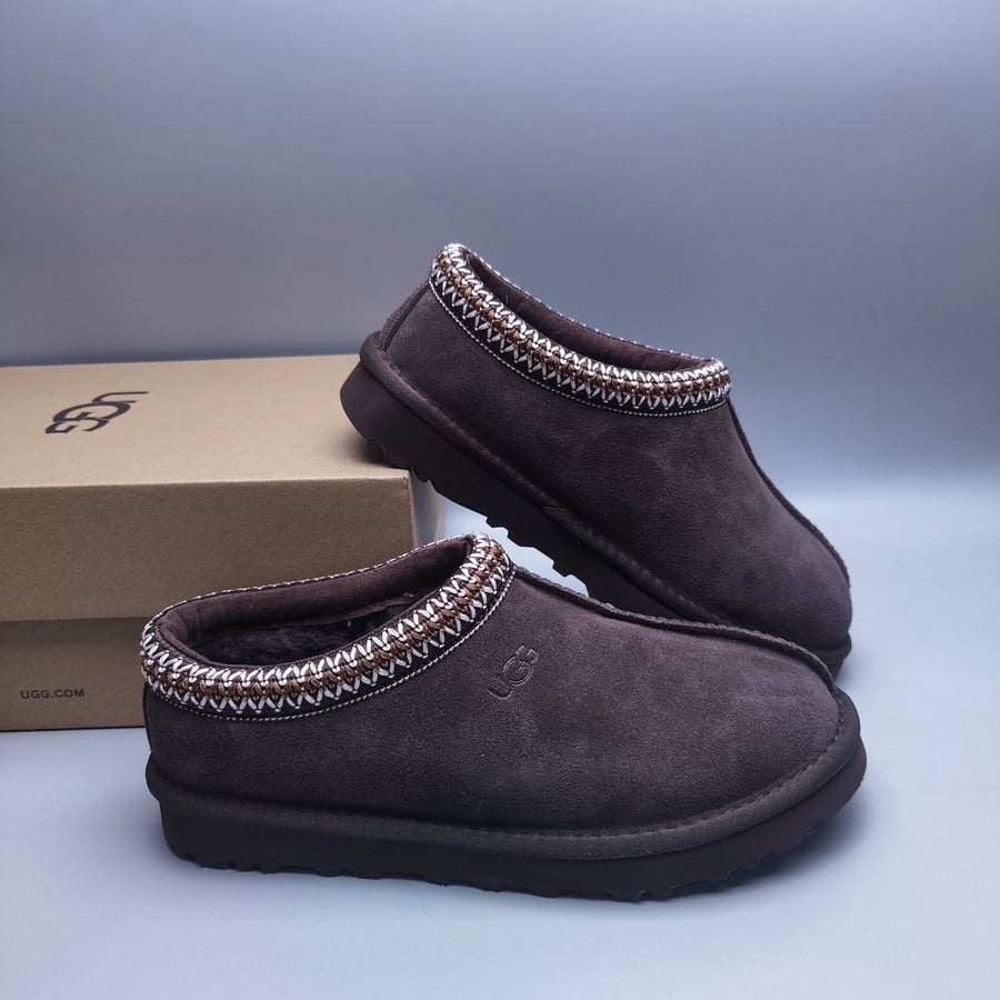 5955 UGG