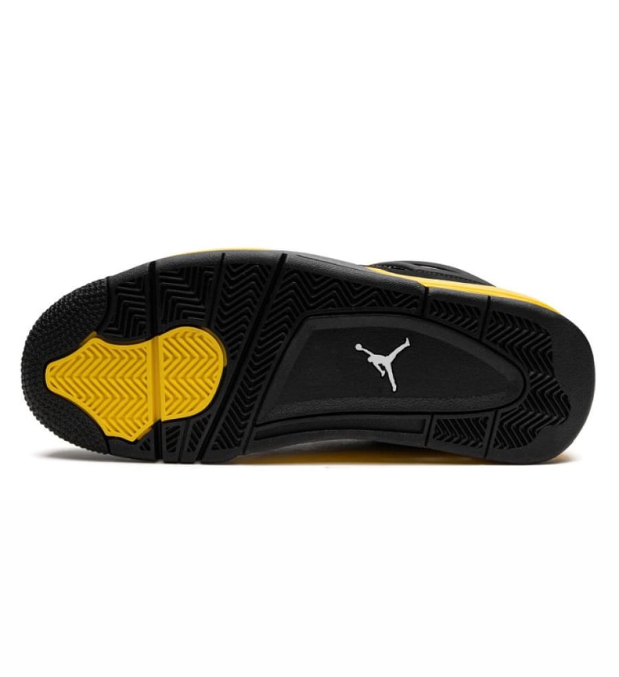 Air Jordan 4 Retro "Thunder" - Black & Tour Yellow