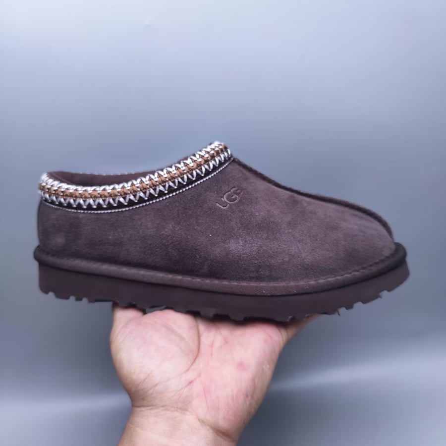 5955 UGG