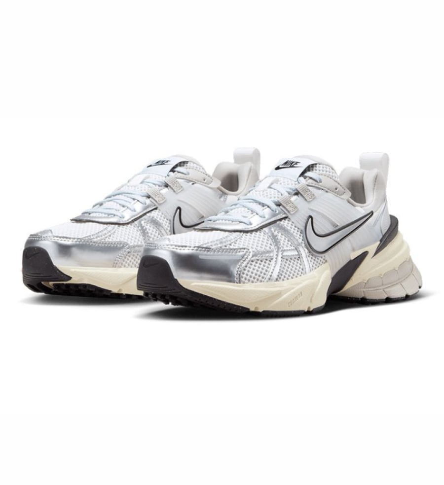 Nike V2K Run - Metallic Silver & Cream
