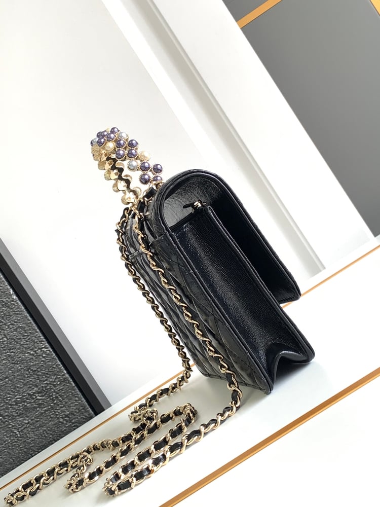Chanel 24P High WOC Button
