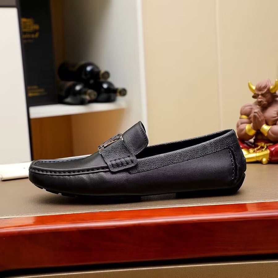LV Moccasin