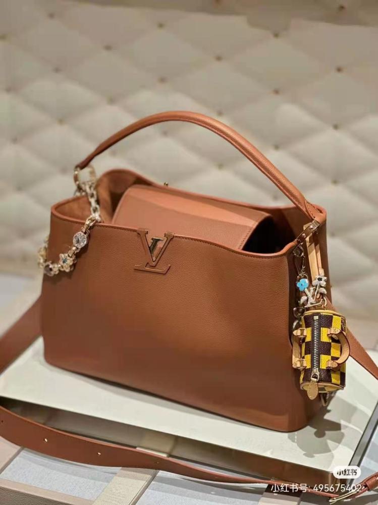 حقيبة LV كابوسين سوبل كبيرة - 38 سم