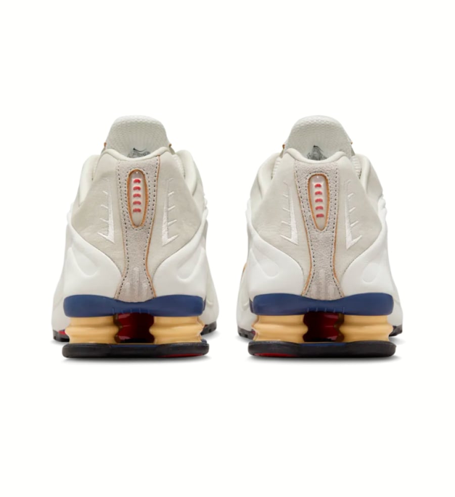 Nike Nike Shox R4 'Design By