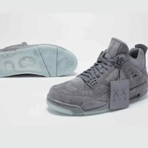 Air Jordan 4 Retro x KAWS "Cool Grey"
