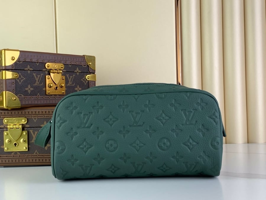 Dopp Kit Taurillon men's bag