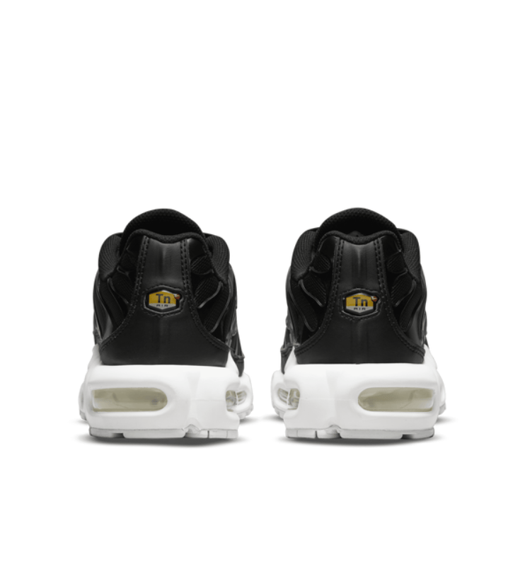 NIKE AIR MAX PLUS TN "VOLCANO BLACK EDITION"