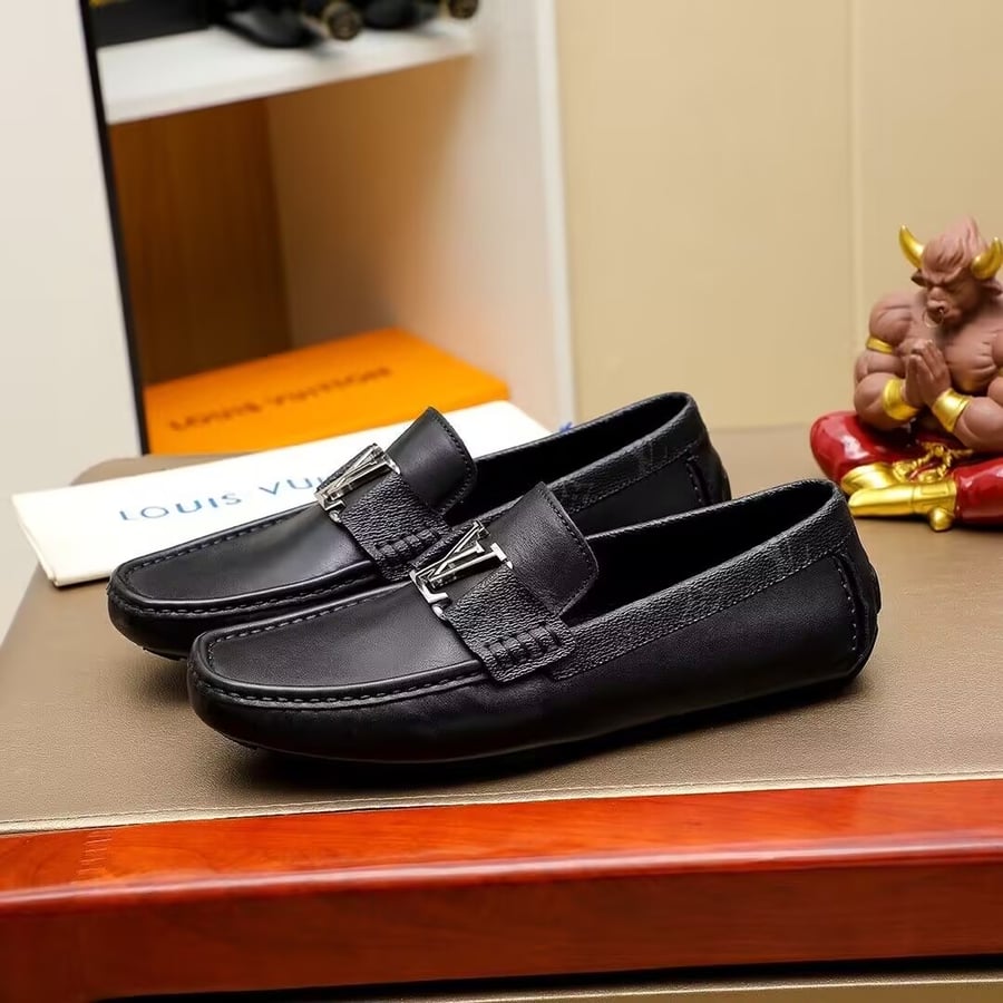 LV Moccasin