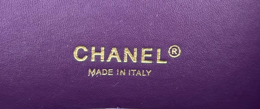 Chanel tweed 20cm
