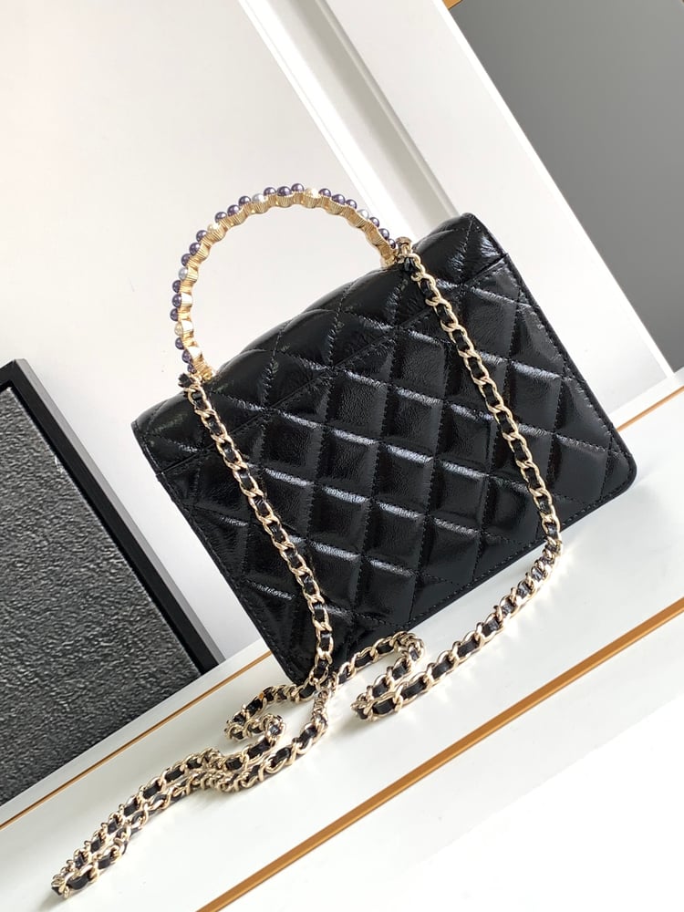 Chanel 24P High WOC Button