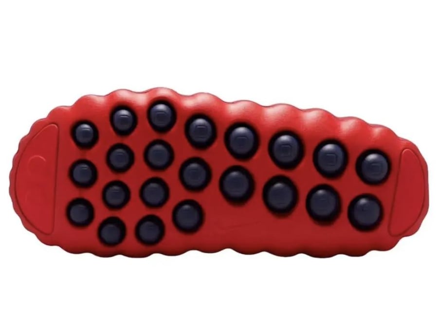 سليبر نايك