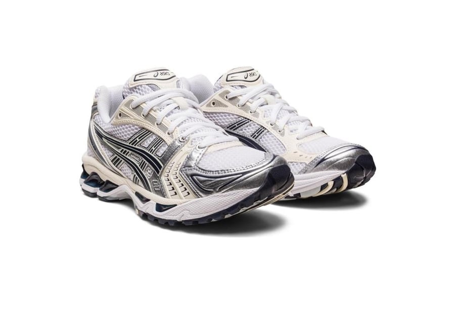 شوز  ASICS