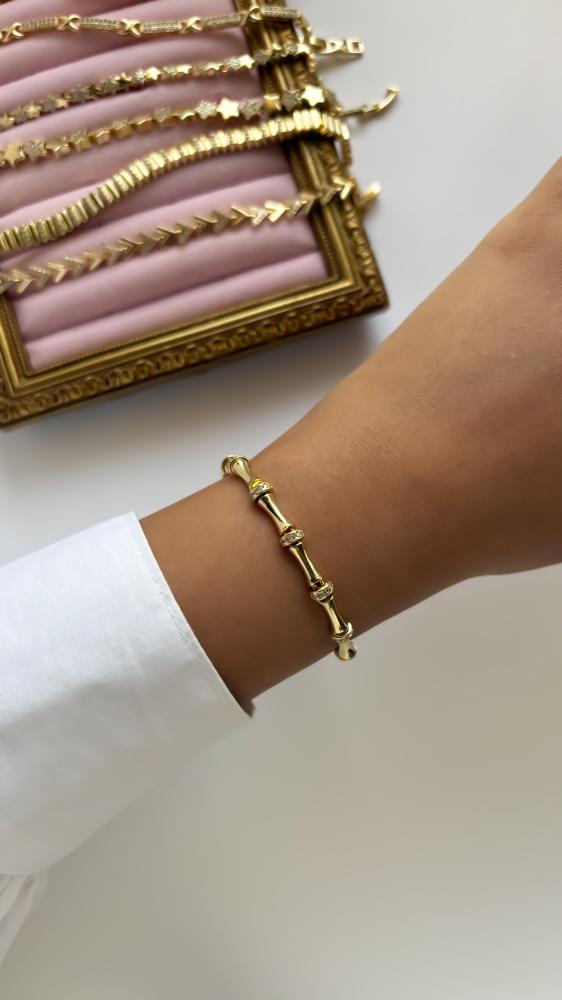 5 -Golden bracelet