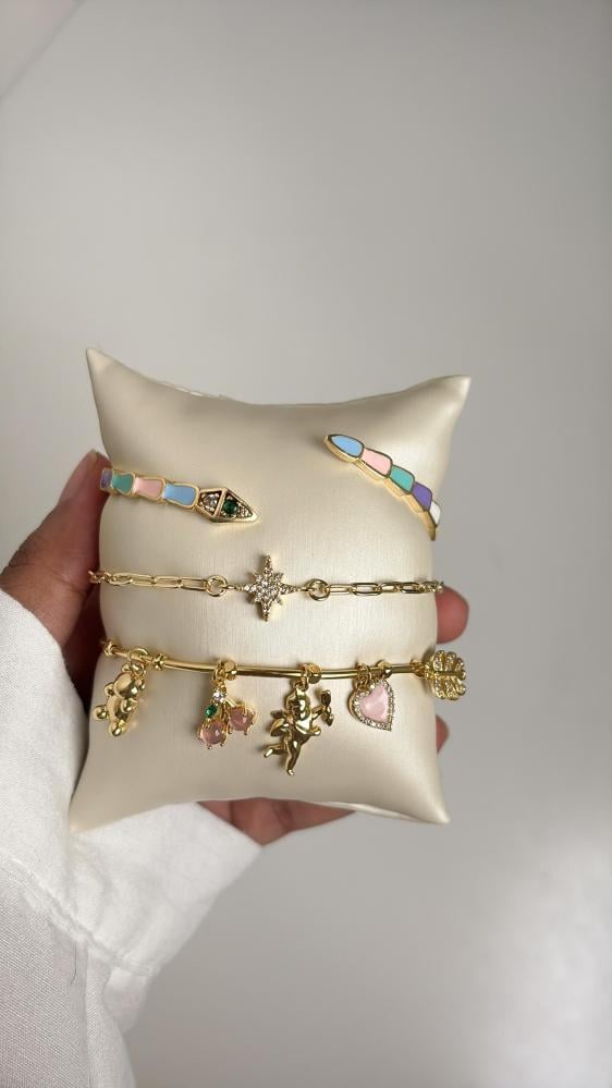 cheerful set