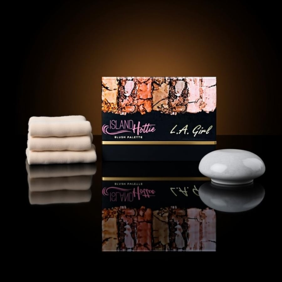 باليت أحمر خدود إل إيه جيرل آيلاند هوتي GBL421