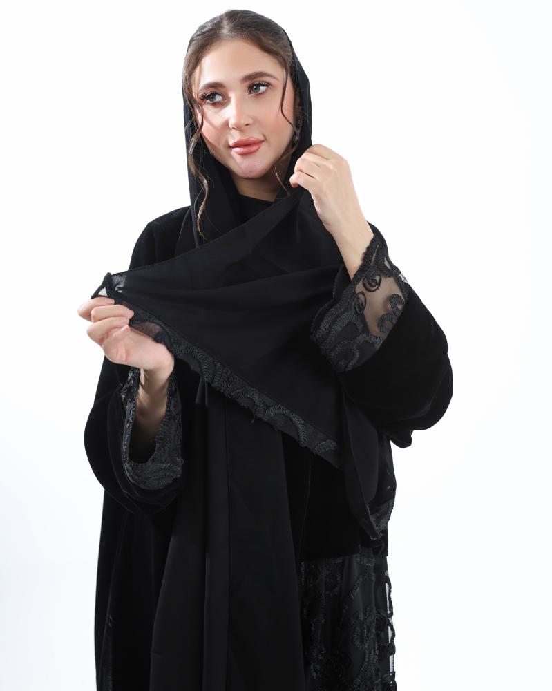عبايه مخمل شتوي