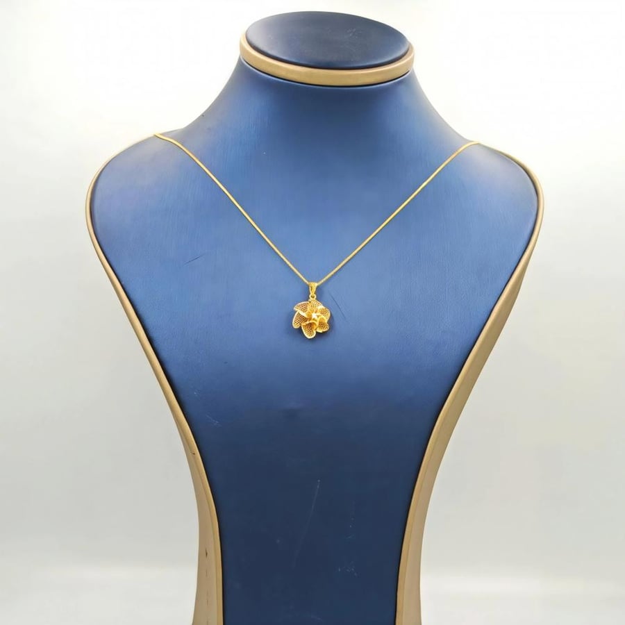 Necklace 21k Gold - عقد بتعليقة روز عيار 21