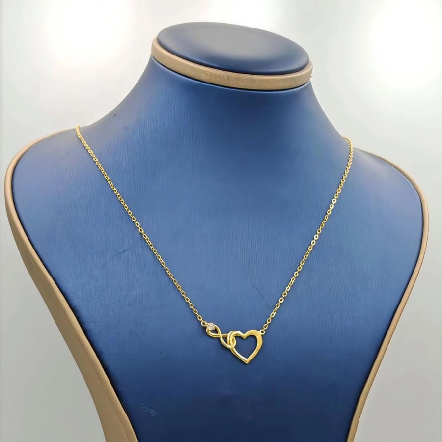 عقد ذهب عيار 18 - 18K Gold  Neklace
