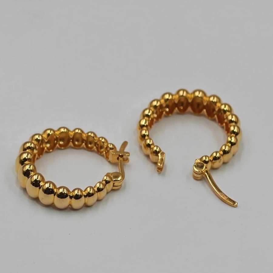 حلق ذهب عيار 21 - 21K Gold Earrings