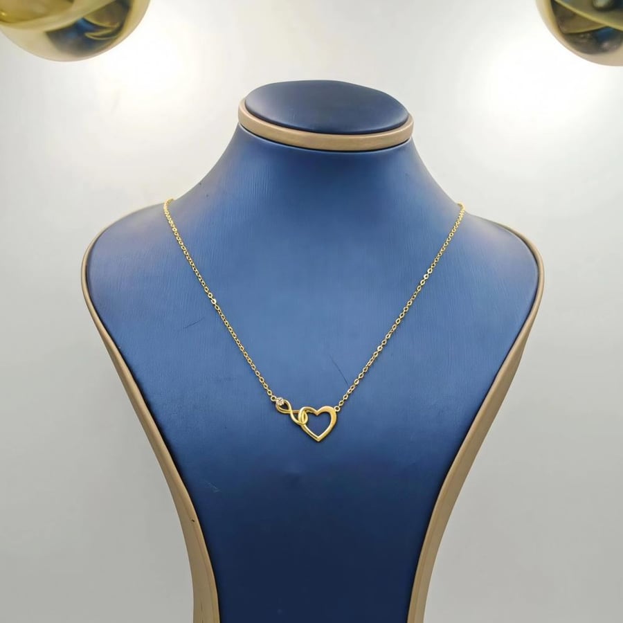 عقد ذهب عيار 18 - 18K Gold  Neklace