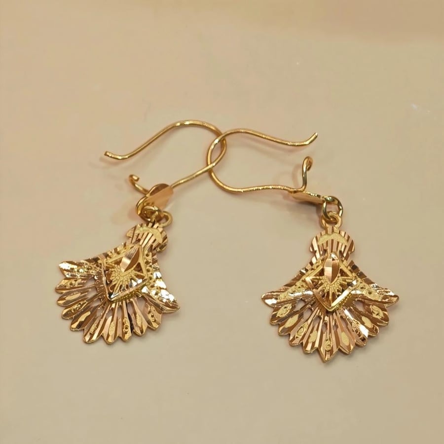 حلق ذهب عيار 22 - 22K Gold Earrings