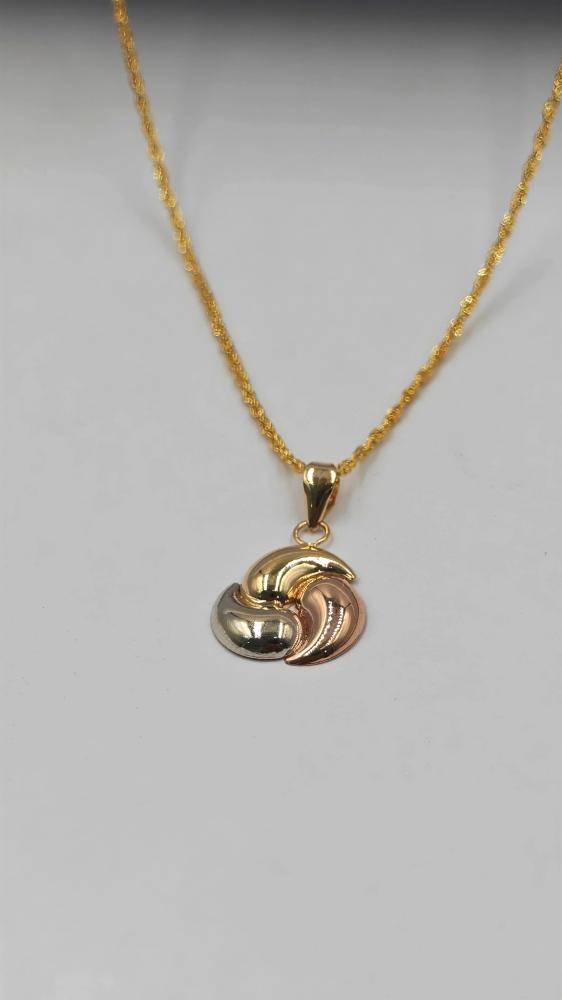 Necklace 18k Gold - عقد عيار 18
