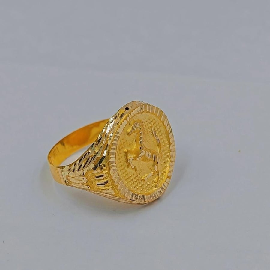 18k Gold Ring