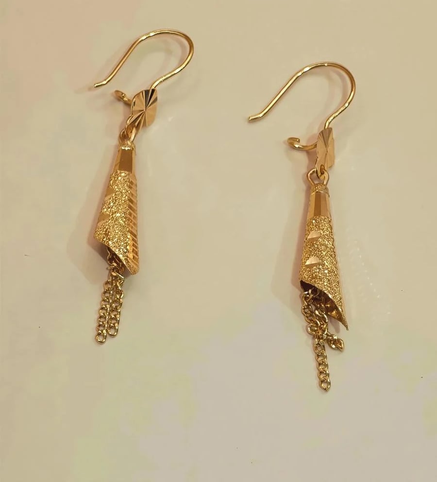 حلق ذهب عيار 22 - 22K Gold Earrings