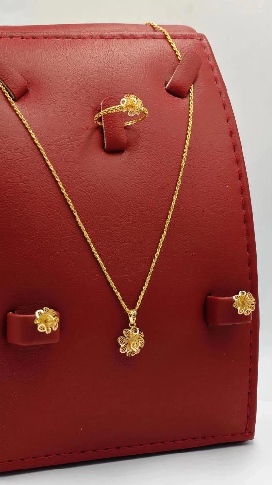 طقم ذهب عيار 21 - 21K Gold set