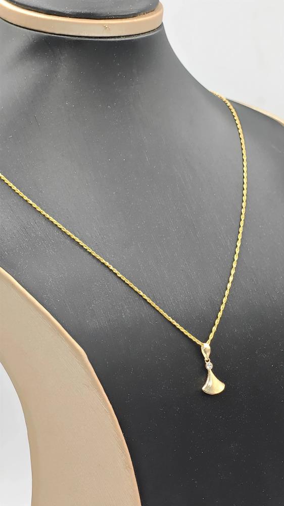Necklace 18k Gold - عقد عيار 18